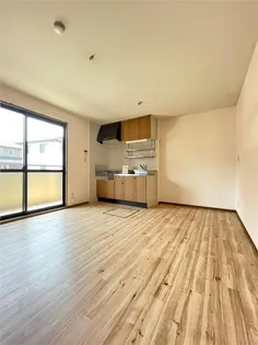 エトワール嵐山【1階】の内装