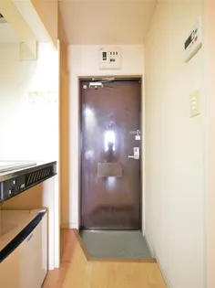 AC城野【2階】の玄関