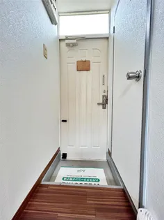 ガーディア城野【1階】の玄関