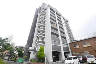 第9エルザビル【3階】の外観