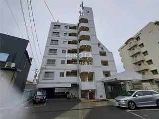 グリーンハイツ足立【5階】の外観