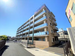 アクシオ足立の画像