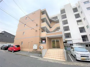 フォレスト片野の画像