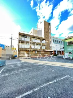 六甲ビルの画像