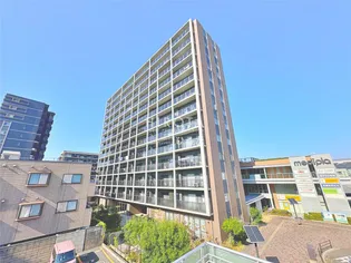 メディプラカーサ【8階】の外観