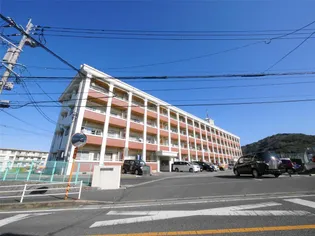 コーポ西鳴水【4階】の外観