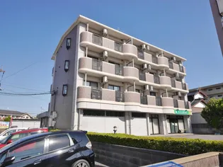 プレミールカネキ【4階】の外観