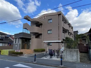 フリーアメニティAOYAMA【3階】の外観