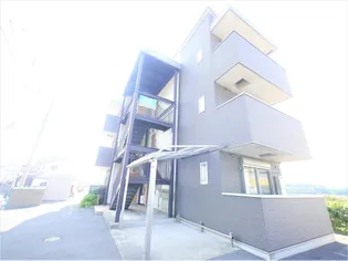 エスティ岬の山の画像