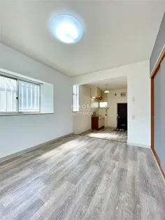 シティベール竹末【1階】の内装