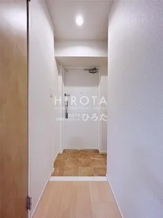 ロータス青山Ⅱ【6階】の玄関