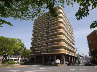 オークランド桜通り【4階】の外観