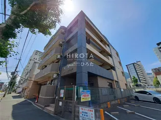 ホワイトバレー八幡駅前【2階】の外観