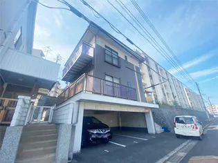 カーサいずみ【2階】の外観