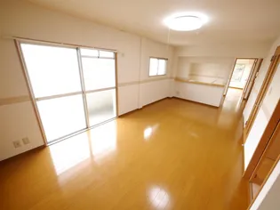 清田グリーンハイツ【4階】の内装