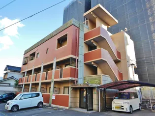 クィーンズ渡辺の画像