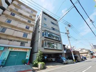 オブリックビルの画像