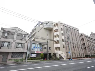 カーザミア【2階】の外観