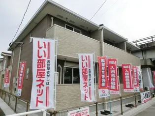 ウエスト アヴェニューB【2階】の外観