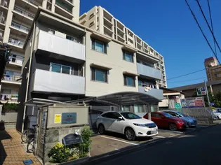 ロアーブル五番館【3階】の外観