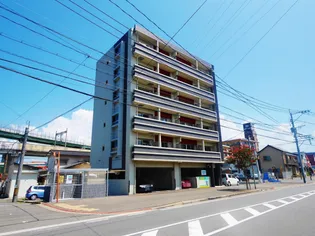 アミュゼ西小倉【2階】の外観