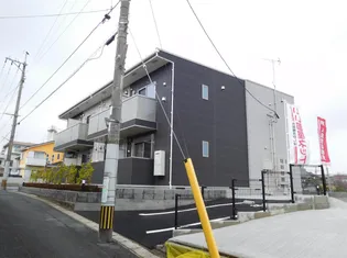 ウエスト ヒルズⅤ【1階】の外観