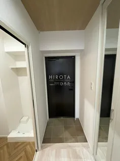 スマート到津の森【13階】の玄関