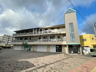 ロワイヤルT Nの画像