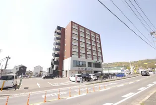 APARTMENTの画像