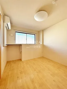 alaise【1階】の内装