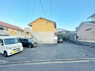 G・シュヴァリエ【1階】の外観