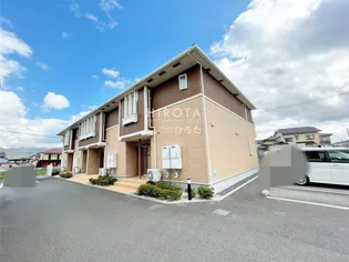 ミニヨンB棟【1階】の外観