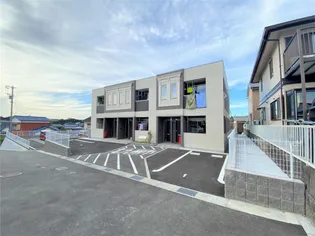 Rowan(ローウェン)【1階】の外観