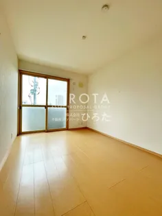 フレンドリースクエア鉄王12号【1階】の内装