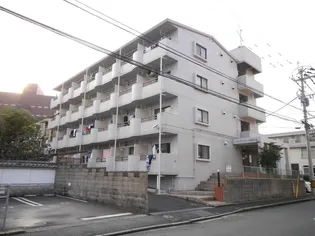 リュバンドール【1階】の外観