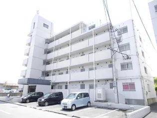 ライフ・モア本城A棟【3階】の外観