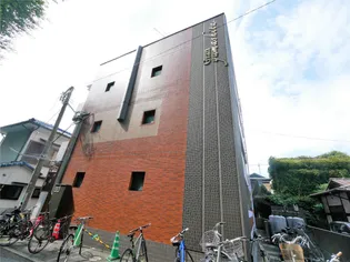 グラン山下【1階】の外観