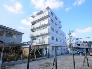 シャトレ折尾の画像