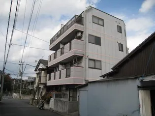 モンターニュ折尾東の画像