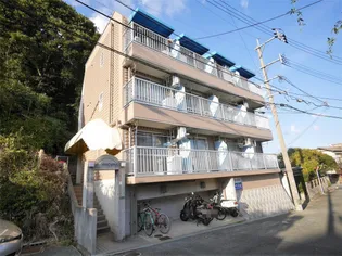 アール日の峯【1階】の外観