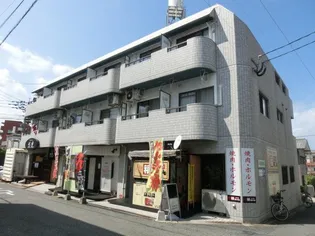 キャッスル折尾【2階】の外観