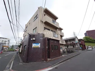 アベニュー医生ケ丘【1階】の外観