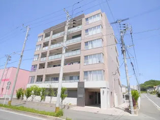 Queens Garden【1階】の外観