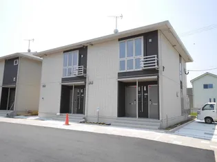 ヴィルヌーブ相坂 F棟【1階】の外観