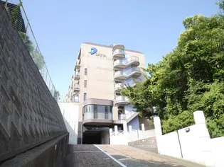 ダイナコートヒルズ折尾 321号室【3階】の外観