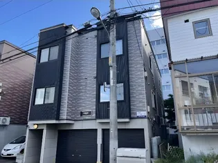 コンブリオ【3階】の外観