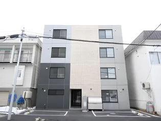 フォート・デルッシ【101号室】の外観