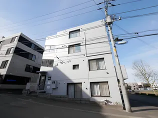 リリーハウス【4階】の外観