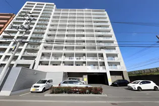 イリオス中島公園【6階】の外観