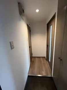 ノースタウン月寒【301号室】の玄関